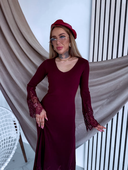 Adīta kleita "EMBER FIRE 552" - BORDO